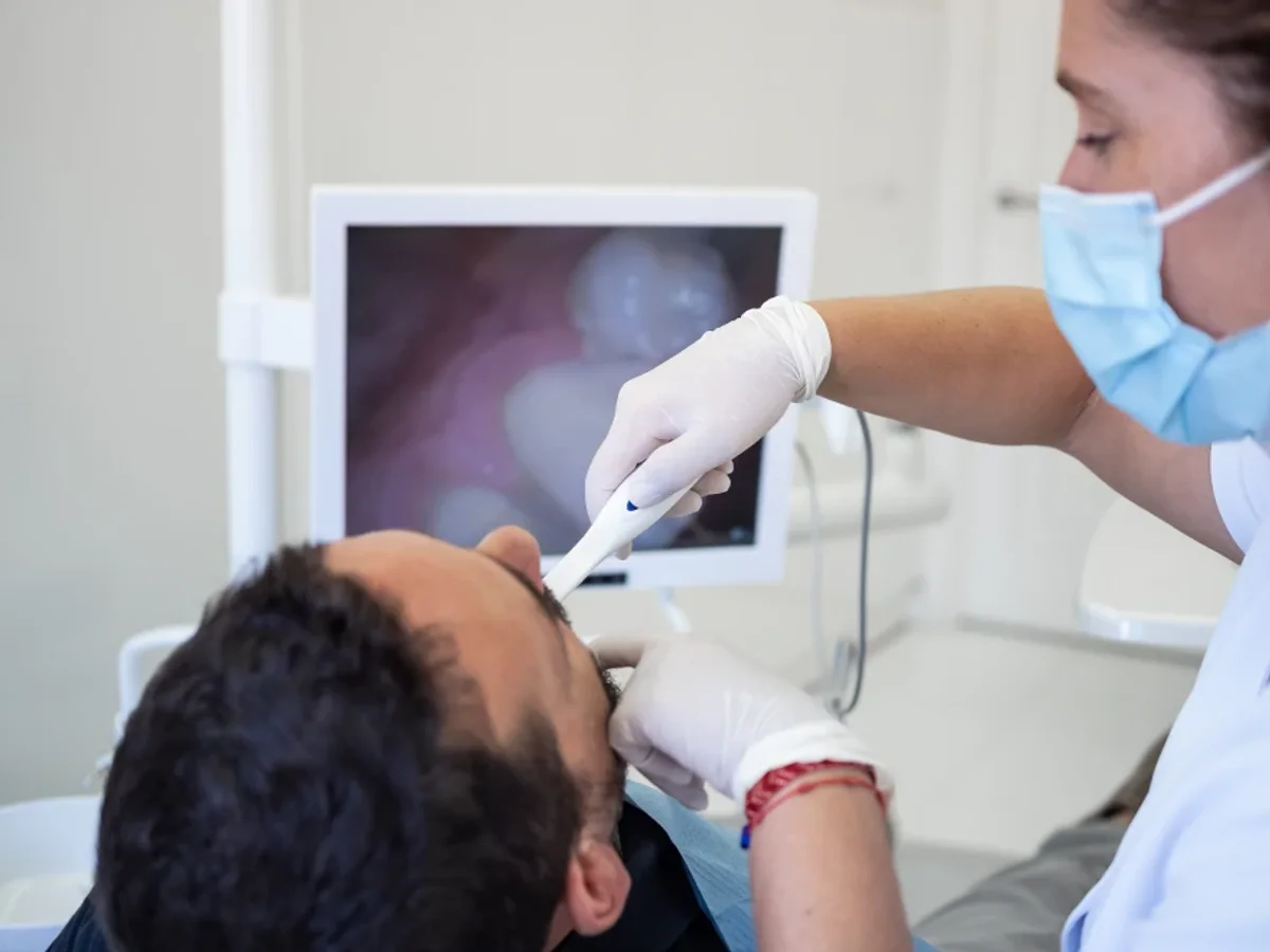 A digital smile design preview on a chairside monitor | Complete Smiles-Cottonwood Heights-Mountain View-Redwood-Utah